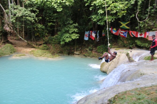Full-Day Tour of Blue Hole and Dunns River Falls With Pick up