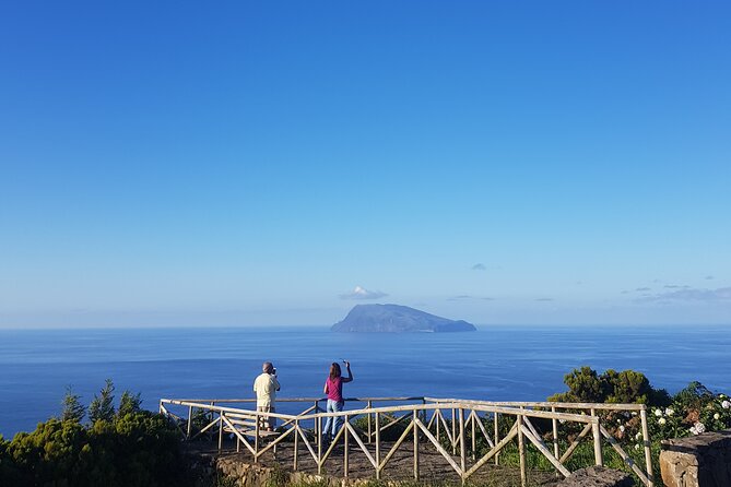 Full Day Tour of the Green Wonders of Flores Island