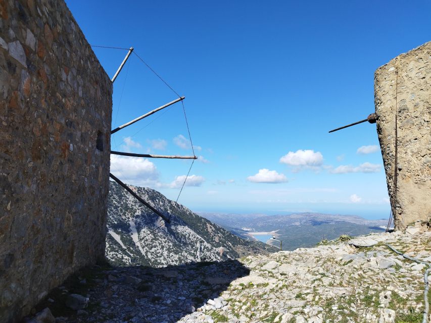 Full-Day Tour:Knossos Palace,Zeus Cave & Lassithi Plateau