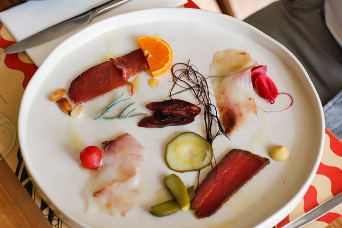 Garum & Seafood Lisbon Food Tour - Wine Pairings