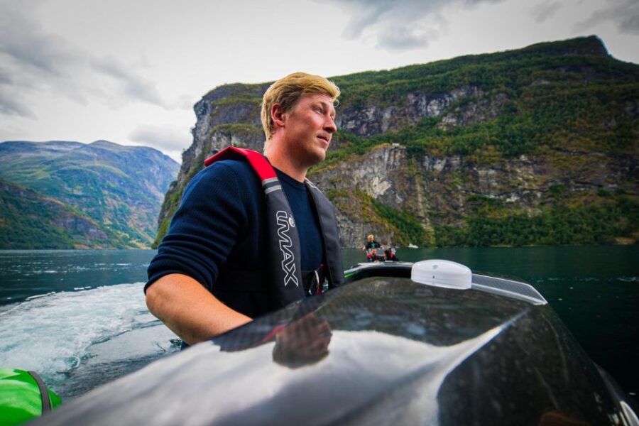 Geiranger: Guided Geirangerfjord Boat Tour