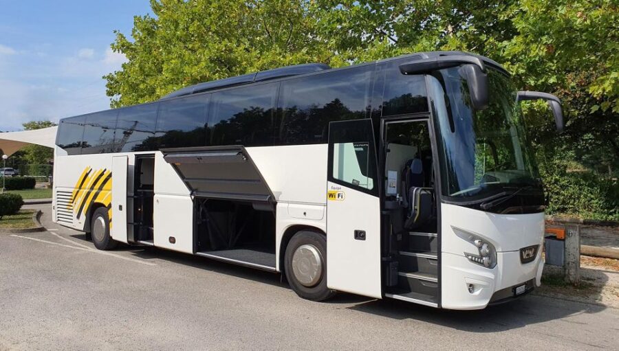 Geneva Airport: Bus Service To/From Araches La Frasse Flaine