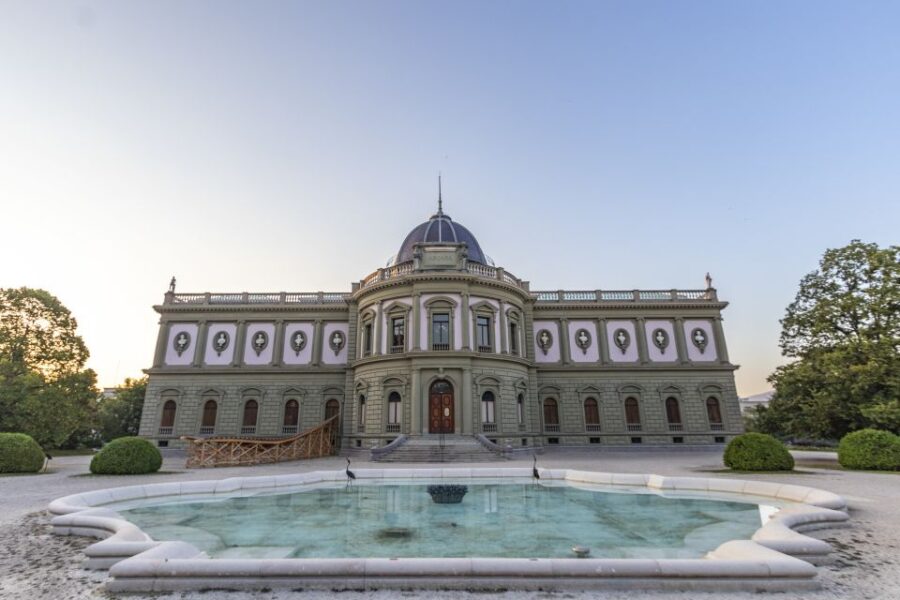 Geneva: Private Exclusive History Tour With a Local Expert - Tour Overview