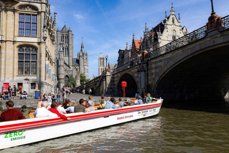 Ghent: Medieval Center Guided Boat Tour