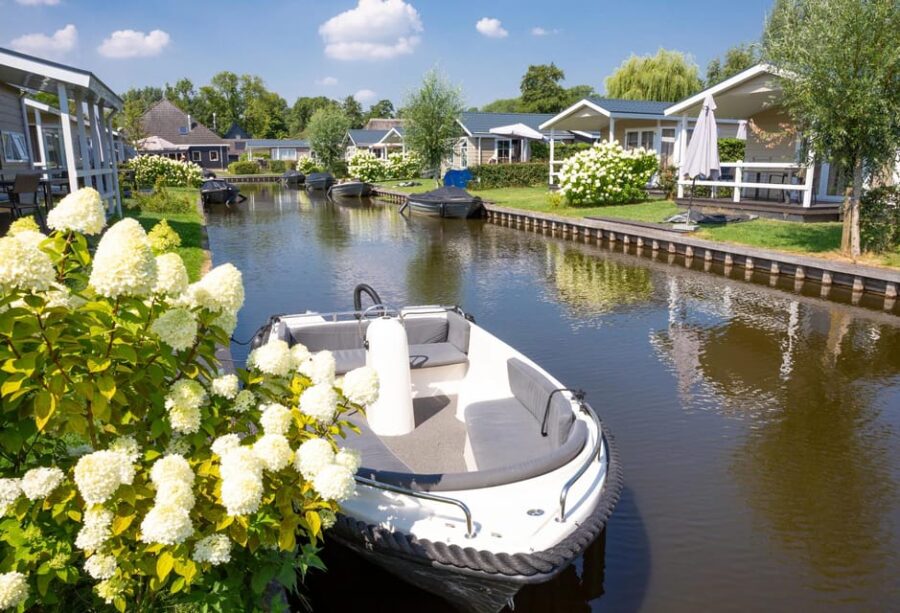 Giethoorn Tour