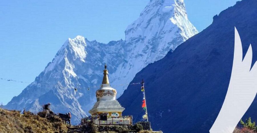 Gokyo Lakes With Everest Base Camp