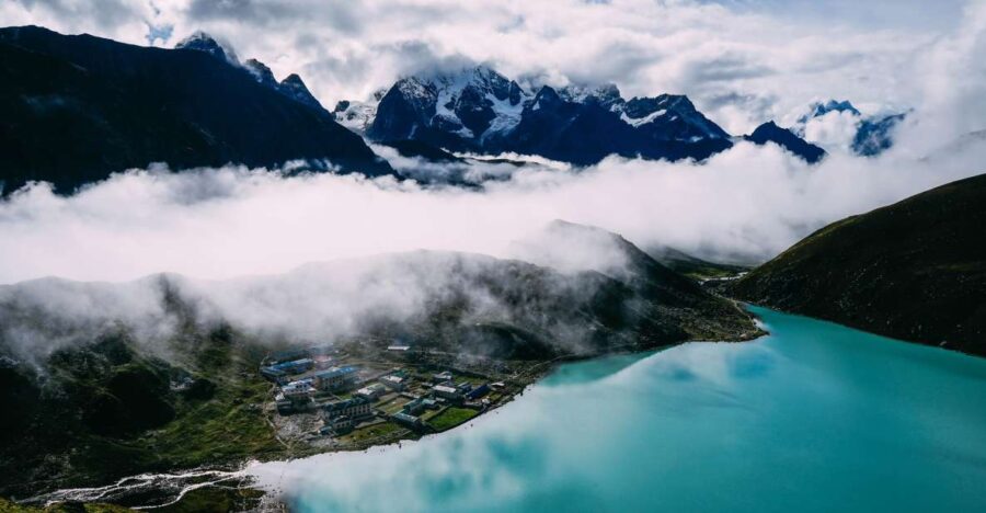 Gokyo Ri Trek