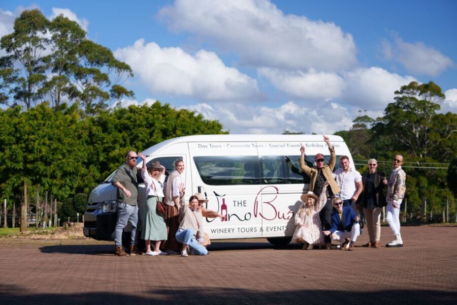 Gold Coast: Tamborine Mountain Wine Tour With 2-Course Lunch