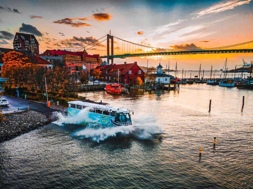Gothenburg: Land & Water Amphibious Bus Sightseeing Tour