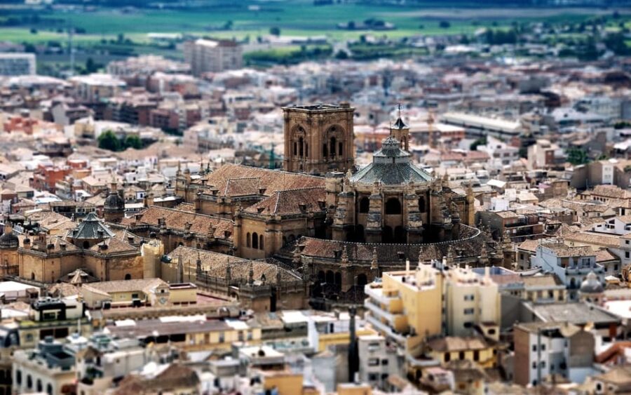 Granada and Albaicin: Historical Private Tour