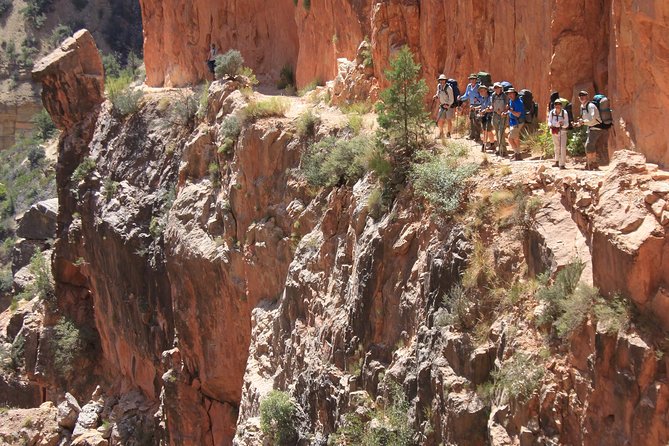 Grand Canyon Hike With Sedona and Flagstaff Hotel Pickup