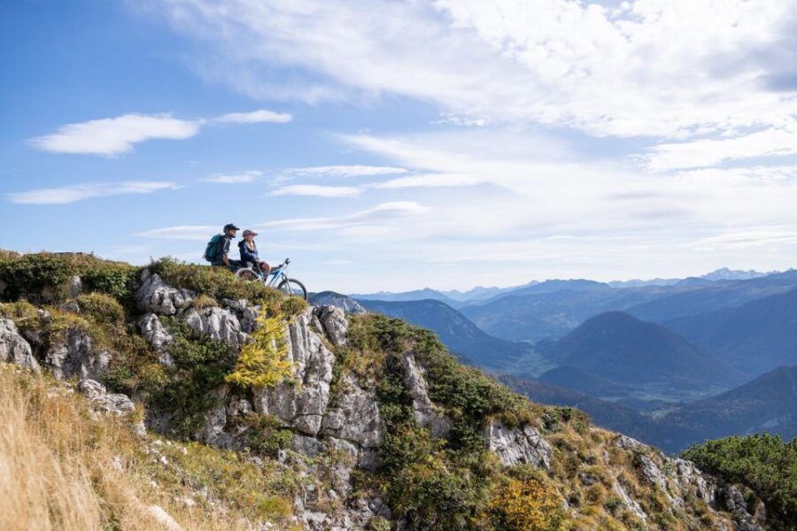 GRENOBLE: Electric Mountain Bike Rental