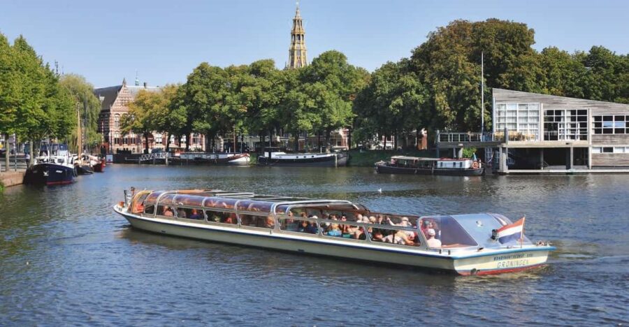 Groningen: City Canal Cruise