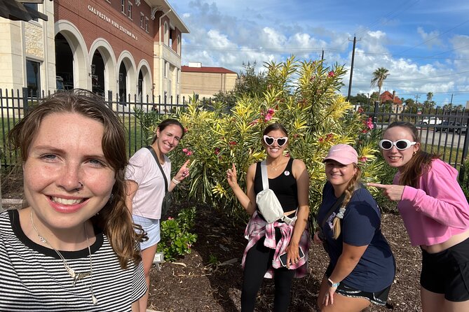 Groovy Galveston Scavenger Hunt