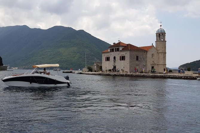 Group Perast & Lady of the Rock Tour- 1h30min Duration