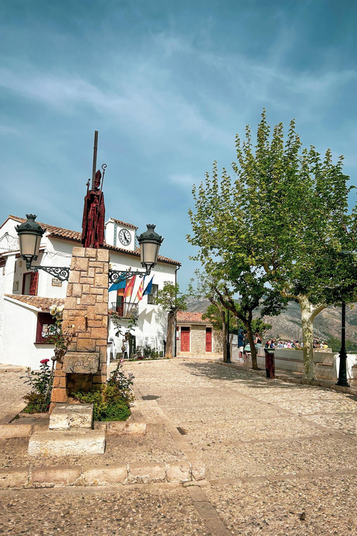 Guadalest: Guided Tour With Tasting