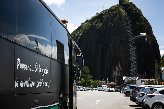 Guatapé Rock of El Peñol Excursion + Gastronomic Tour and Cruise on the Dam