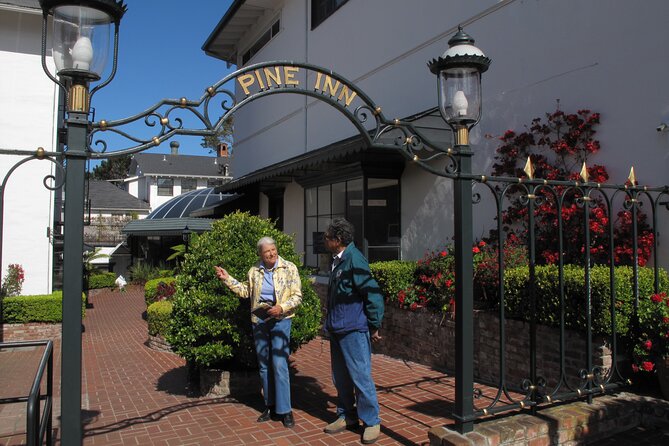Guided 2-Hour Walking Tour in Carmel by the Sea - Tour Overview