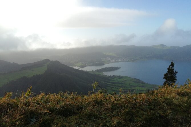 Half-Day 4x4 Tour to Lagoa Das Sete Cidades - Tour Overview and Highlights