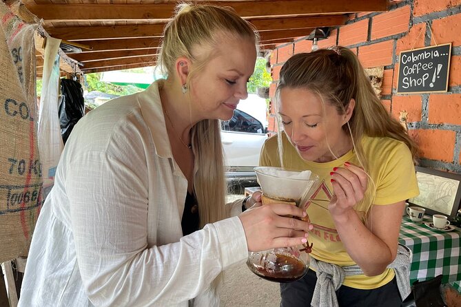 Half-Day Coffee Tour at Family Farm Close to Medellín - Tour Overview and Experience