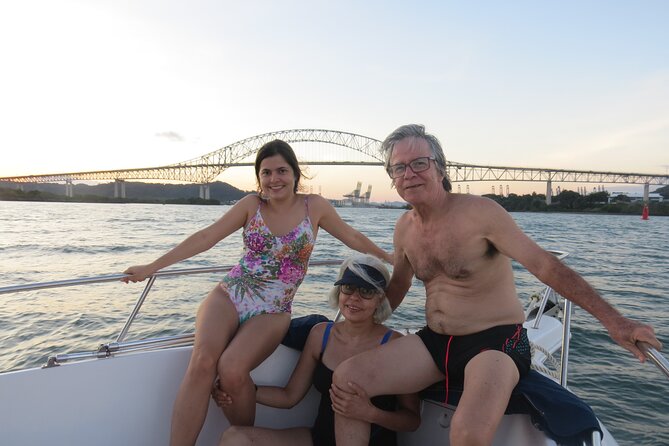 Half-Day Private Cruising and Fishing Tour at Panama Bay - Tour Overview