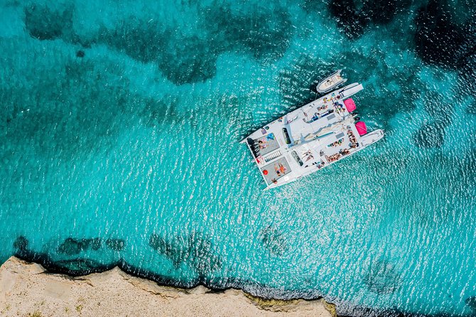 Half-Day Snorkel Sail Tour With Caribbean Lunch