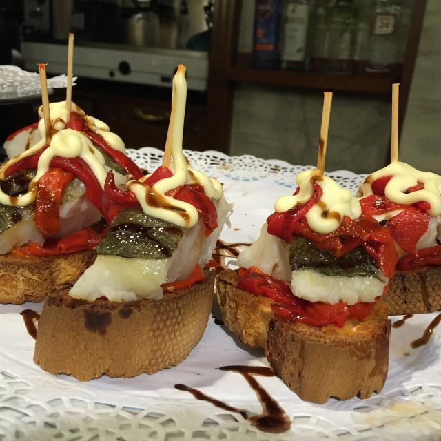 Half-Day Tour of Iconic Attractions and Culinary Delights - Tour Overview