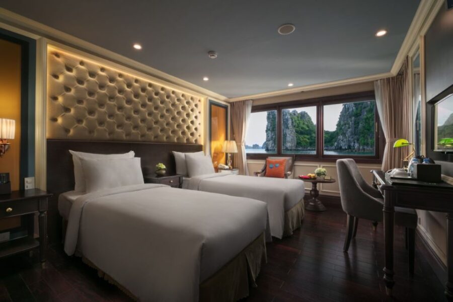 Halong Bay: 2-Day 5-Star Cruise With Seafood & Kayaking