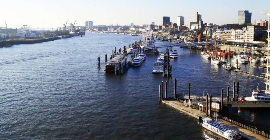 Hamburg: 2.5-Hour Private Historical Walking Tour - Tour Overview