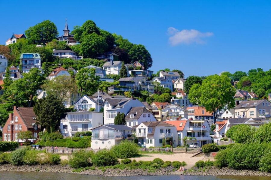Hamburg: 2-Hour Sightseeing Cruise to Blankenese