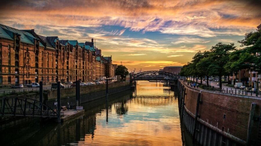 Hamburg: Escape Tour – Self-Guided Citygame
