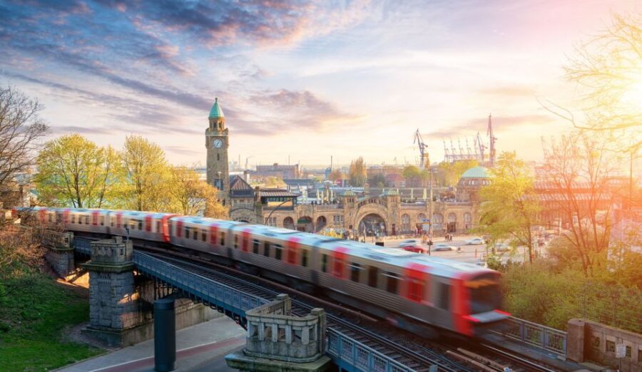 Hamburg Old Town Highlights Private Walking Tour