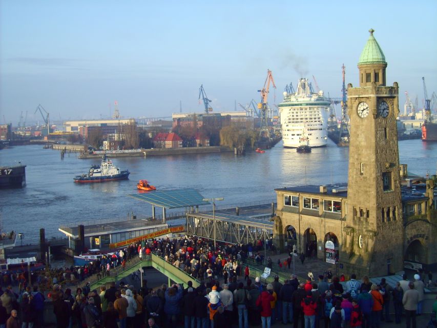 Hamburg: Private 3-Hour Guided Car Tour - Tour Overview