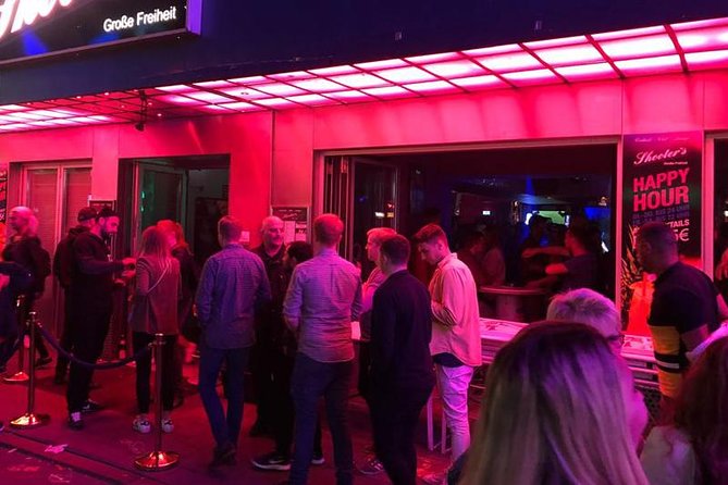 Hamburg Pub Crawl Including 1 Hour Flatrate for Beer - Inclusions
