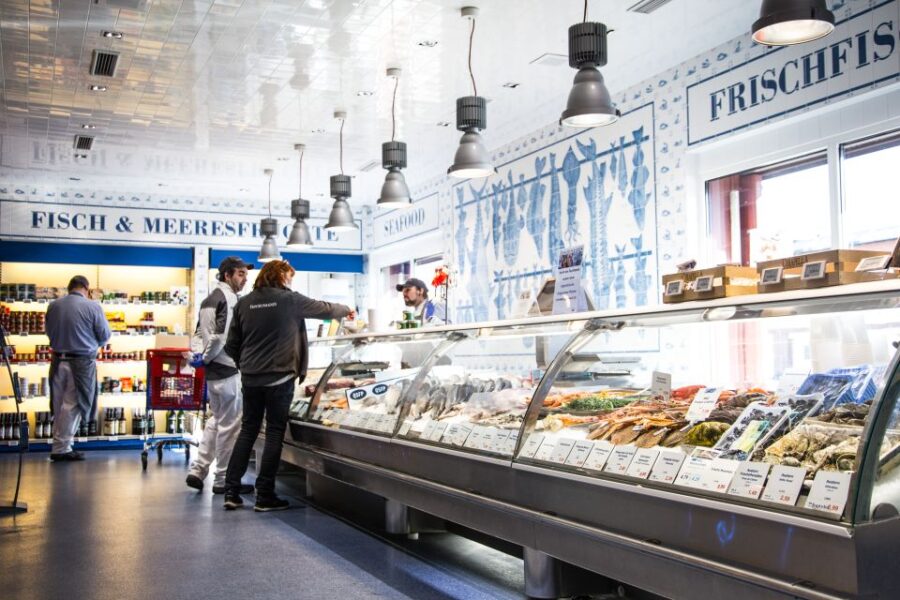Hamburg: Self-Guided Culinary Tour for 2