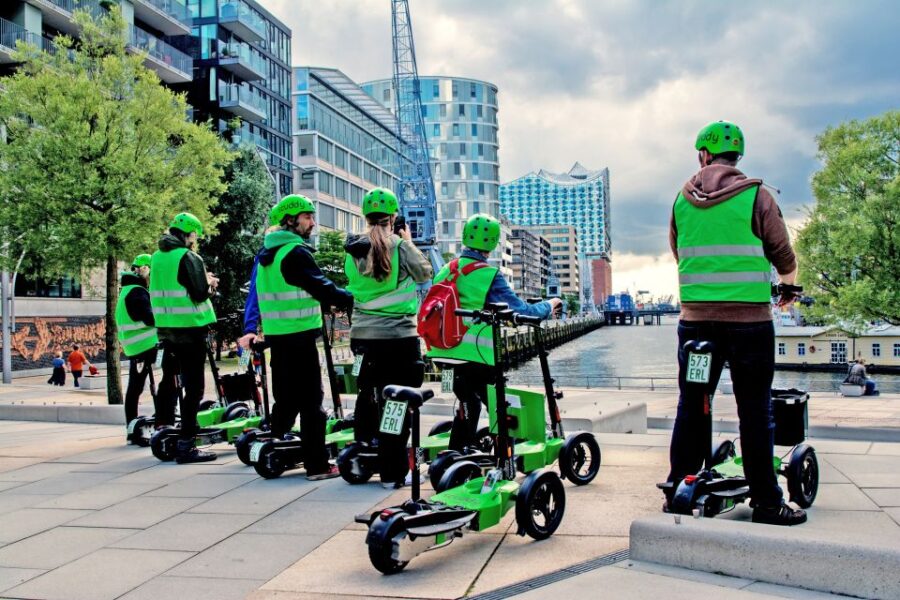 Hamburg: Sightseeing Tour With Scuddy