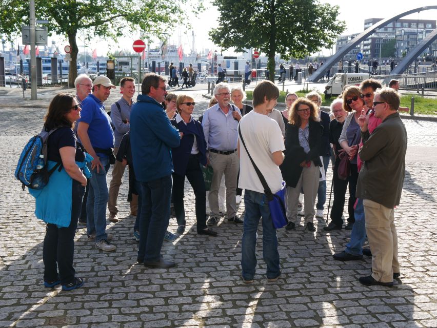 Hamburg: Speicherstadt & HafenCity Tour