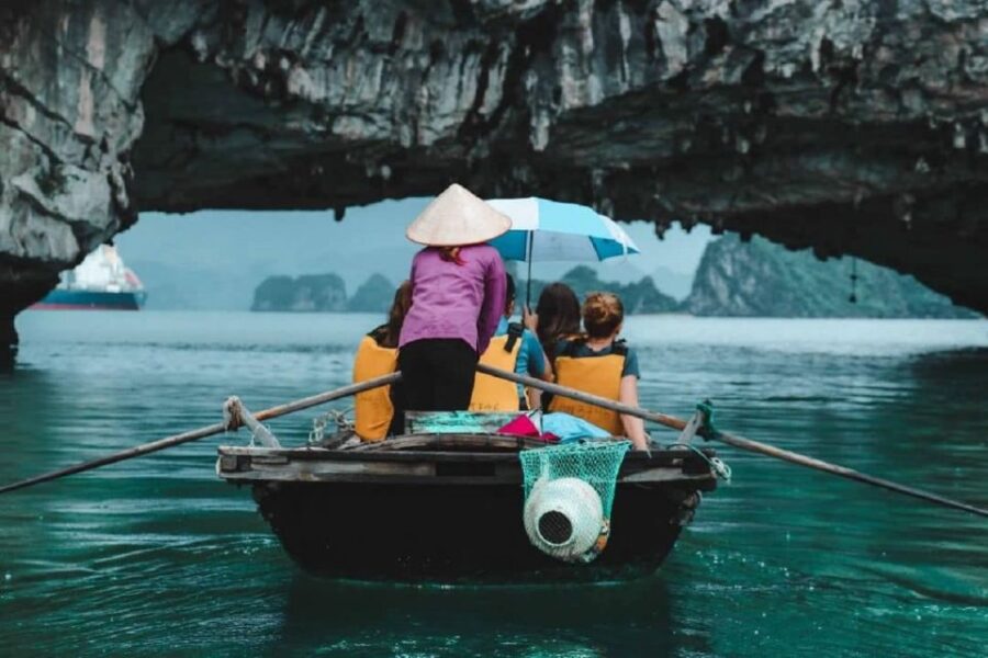 Hanoi: Full-Day Halong Bay, Cave, Island, Swim, & Kayak Tour