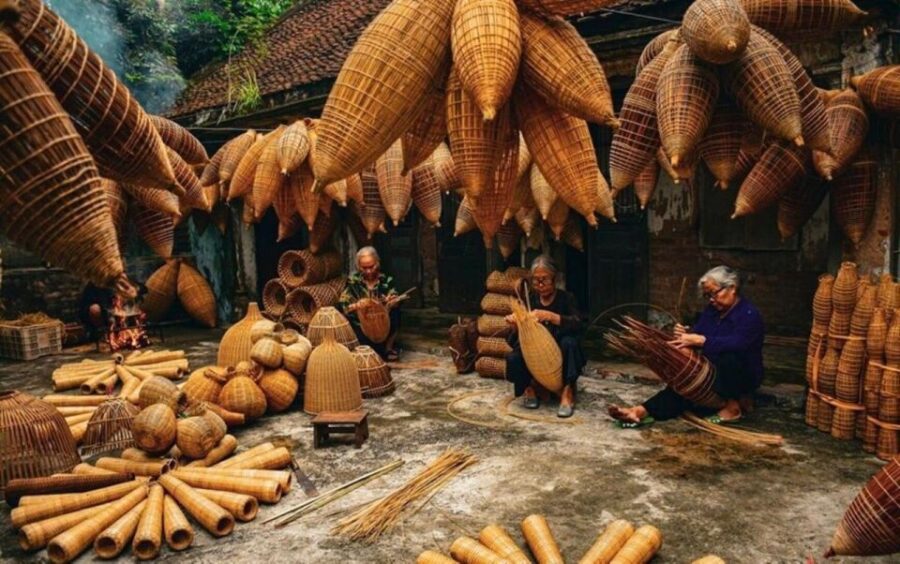 2 Best Guided Tours In Dong Bang Song Hong
