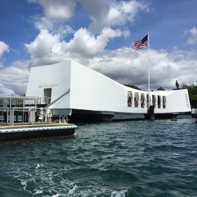 Hawaii: Pearl Harbor and North Shore Adventure
