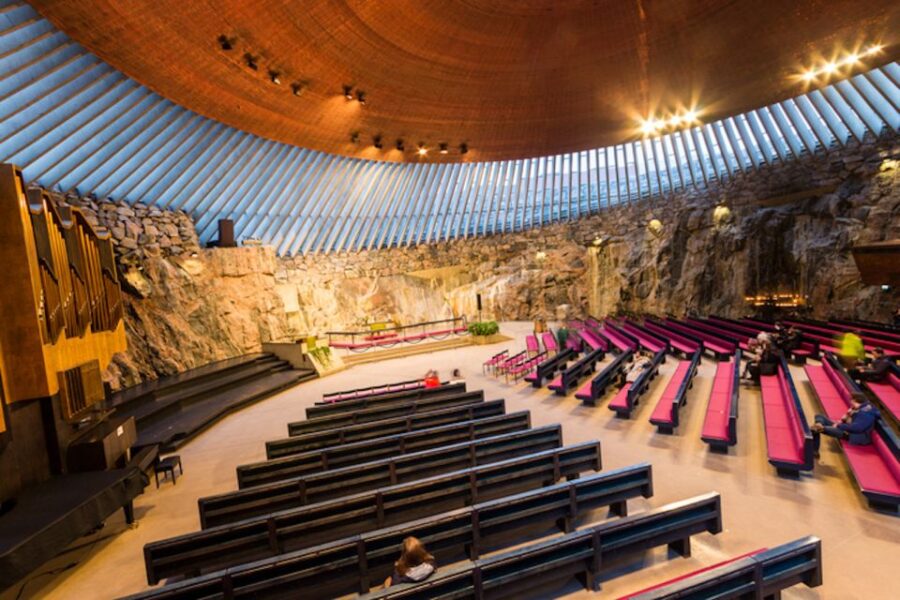 Helsinki: City Highlights and Suomenlinna Eco-Friendly Tour