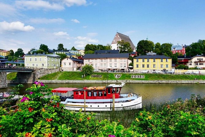 Helsinki VIP City Tour and Medieval Porvoo by Private Car With Personal Guide - Key Landmarks in Helsinki