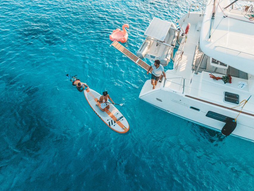 Heraklion: Dia Island Catamaran Cruise With Lunch and Drinks