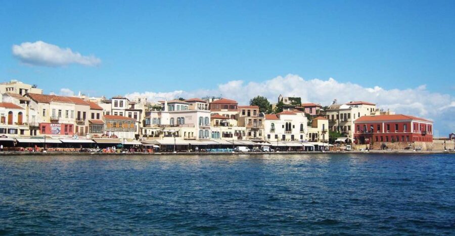 Heraklion: Historical Sightseeing Private Walking Tour - Tour Overview