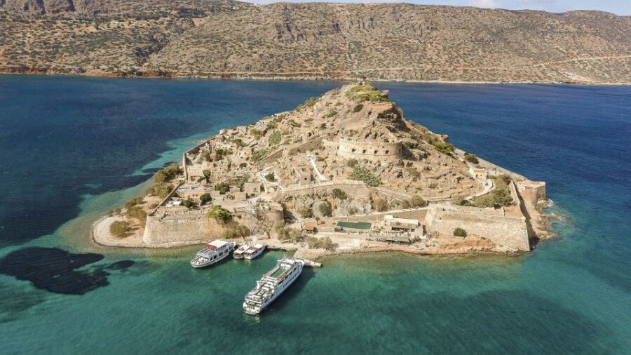Heraklion: Palace of Knossos & Spinalonga/Elounda Village Tour