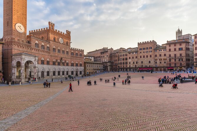 Highlights & Hidden Gems of Siena Private Tour – Duomo Included