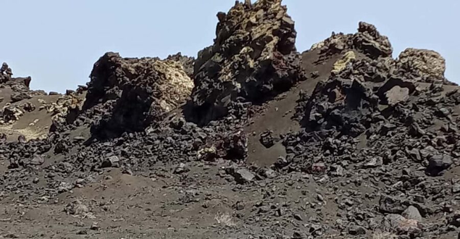 Hiking at the Volcanoes Natural Park in Lanzarote - Hiking Experience at the Park
