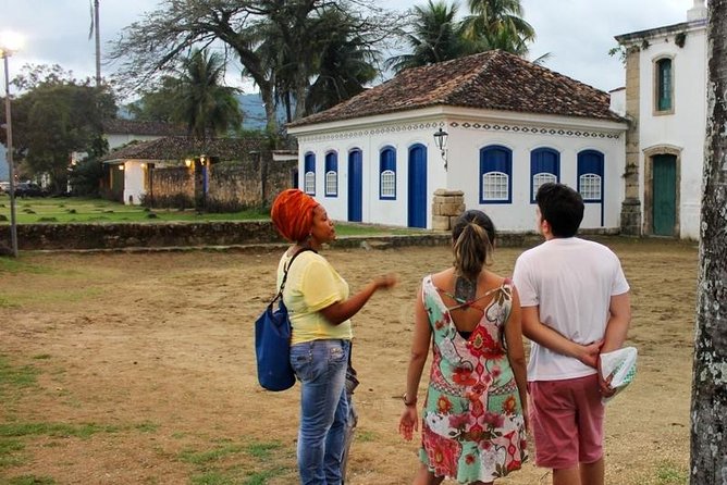 Historical Tour With Cachaça Tasting - by PARATY TOURS