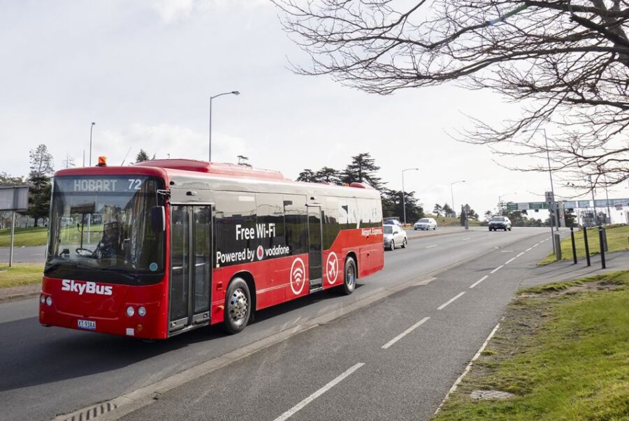Hobart Airport: Express Bus Transfer to Hobart City - Service Overview