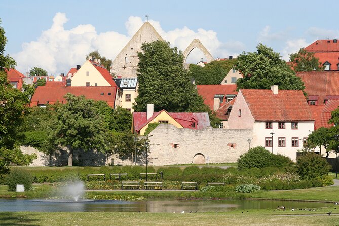 Hop On – Hop Off Bus Visby